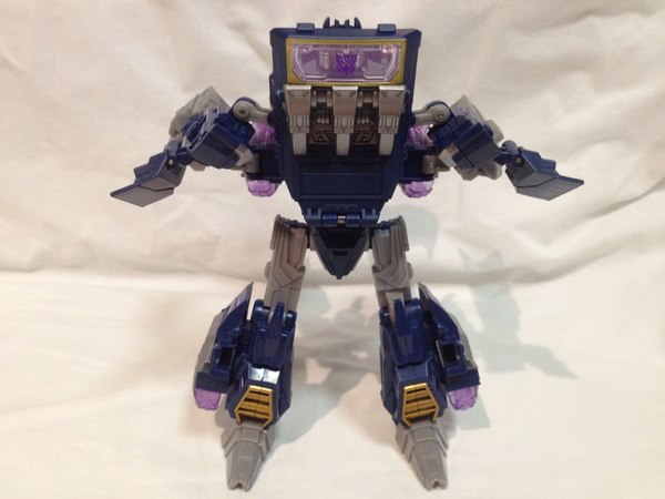 Transformers Fall Of Cybertron Soundwave  Soundblaster  In Hand Images  (39 of 68)